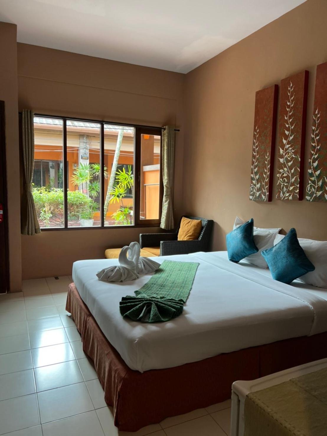 צ'אלונג Phuket Siam Villas - Sha Plus מראה חיצוני תמונה