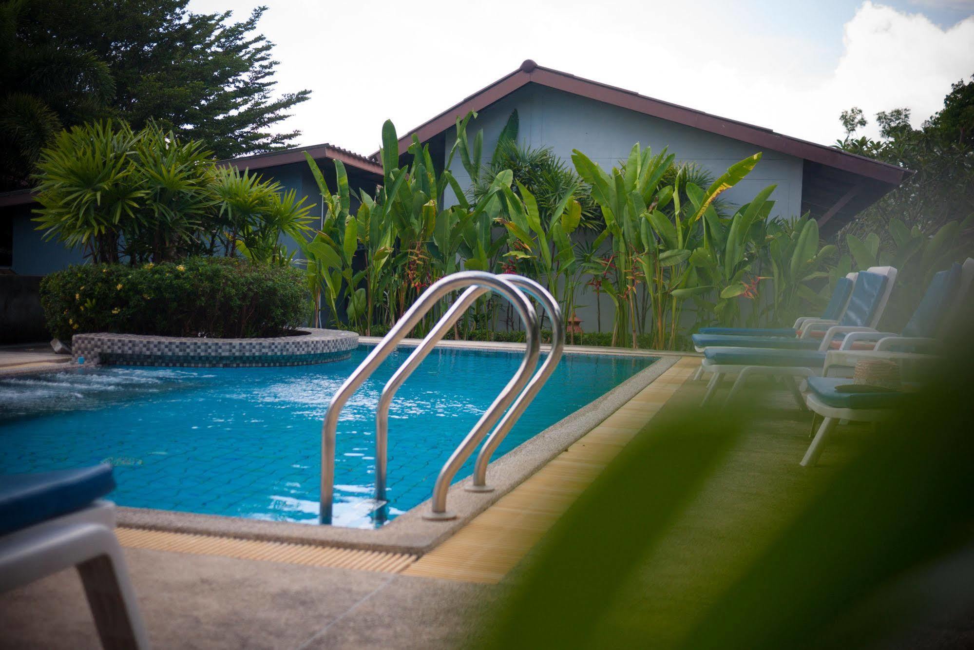צ'אלונג Phuket Siam Villas - Sha Plus מראה חיצוני תמונה