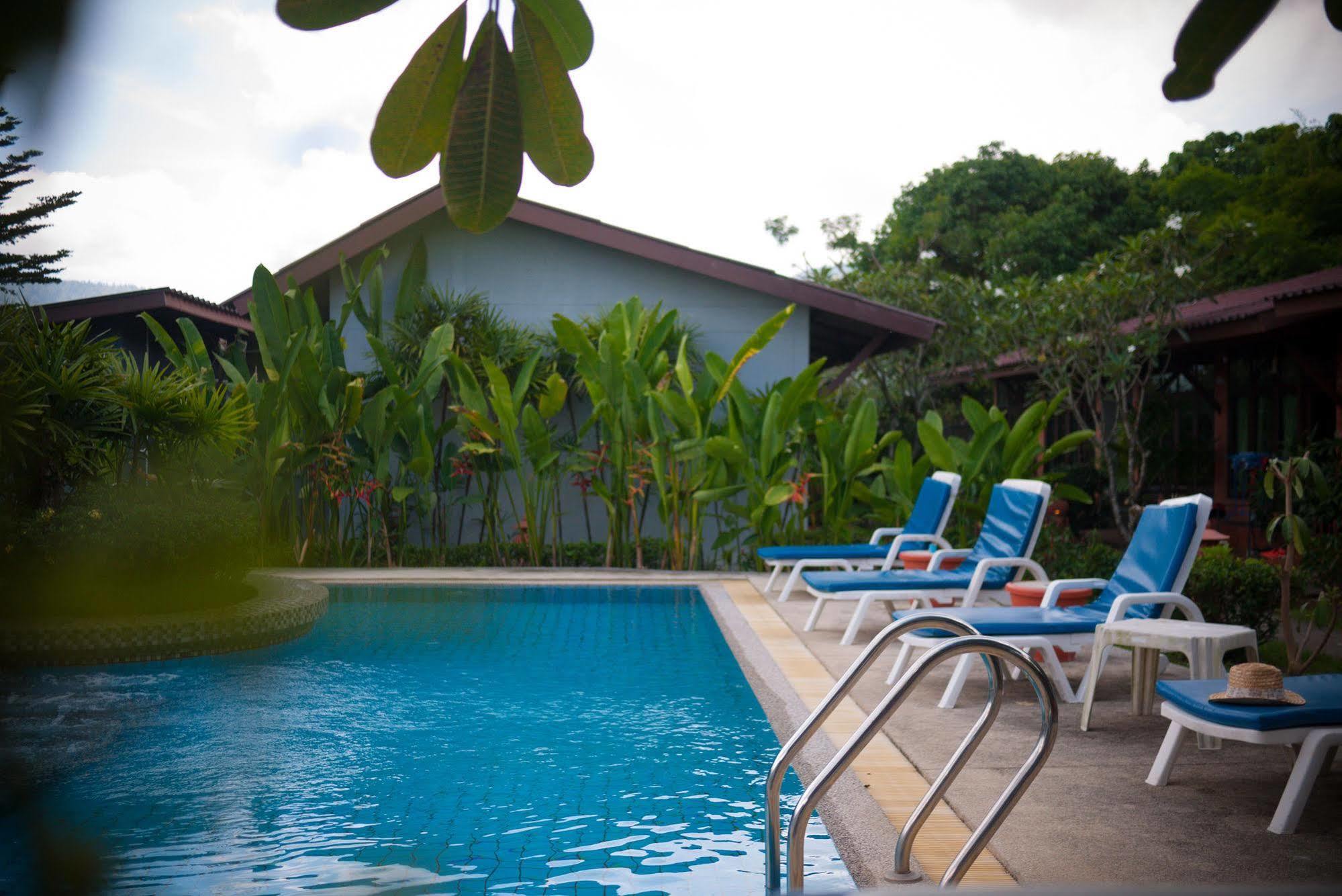 צ'אלונג Phuket Siam Villas - Sha Plus מראה חיצוני תמונה